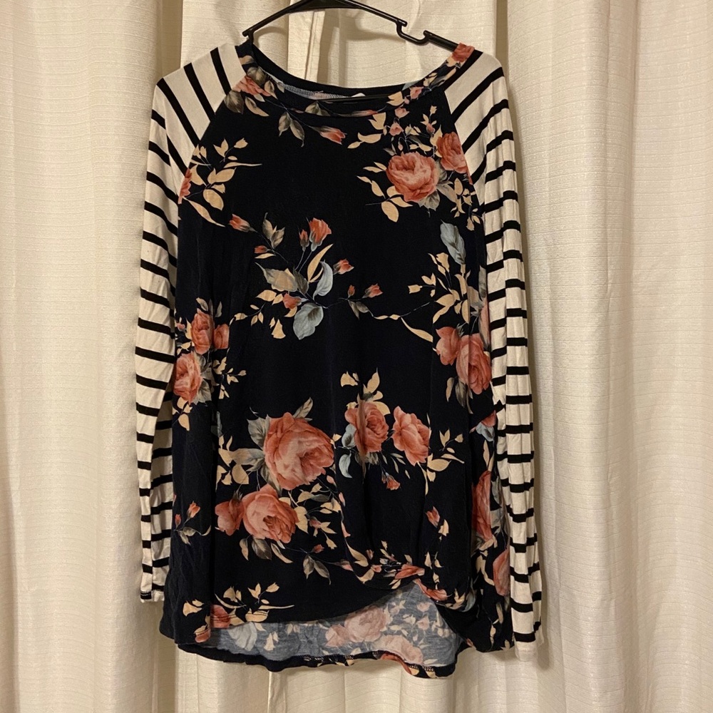 Maternity shirt